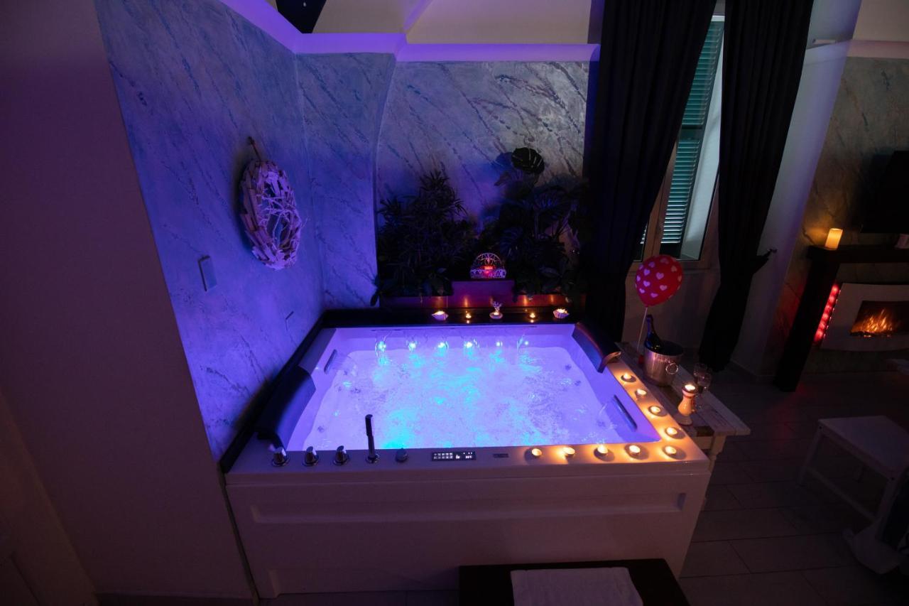 Stabiae Luxury Rooms Castellammare di Stabia Exterior foto